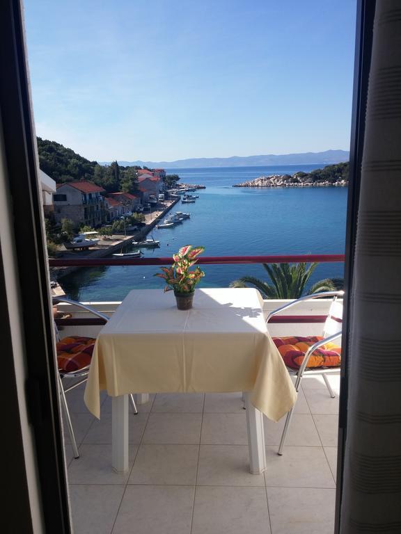 Apartments Leo Katic Lastovo Экстерьер фото